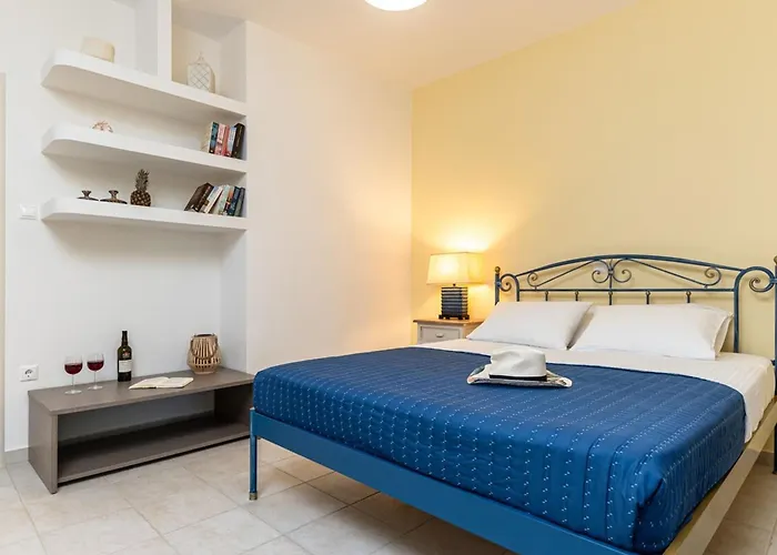 Βίλα Alba Spacious By The Sea Μικρή Βίγλα