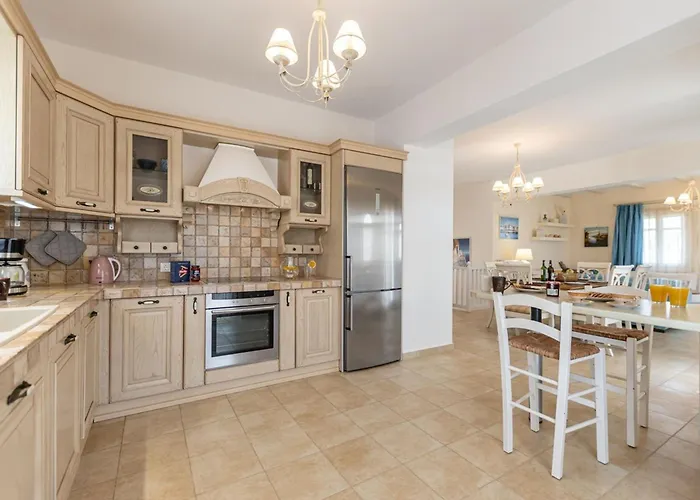 Alba Spacious By The Sea Βίλα *